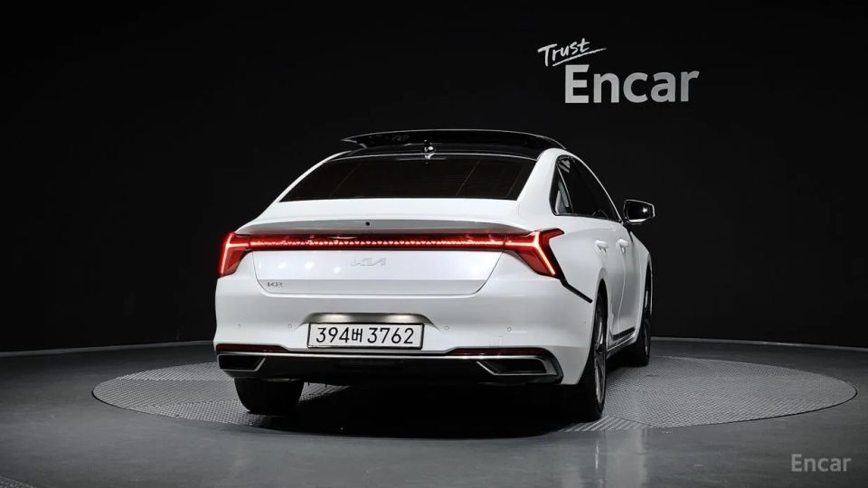 Kia K8