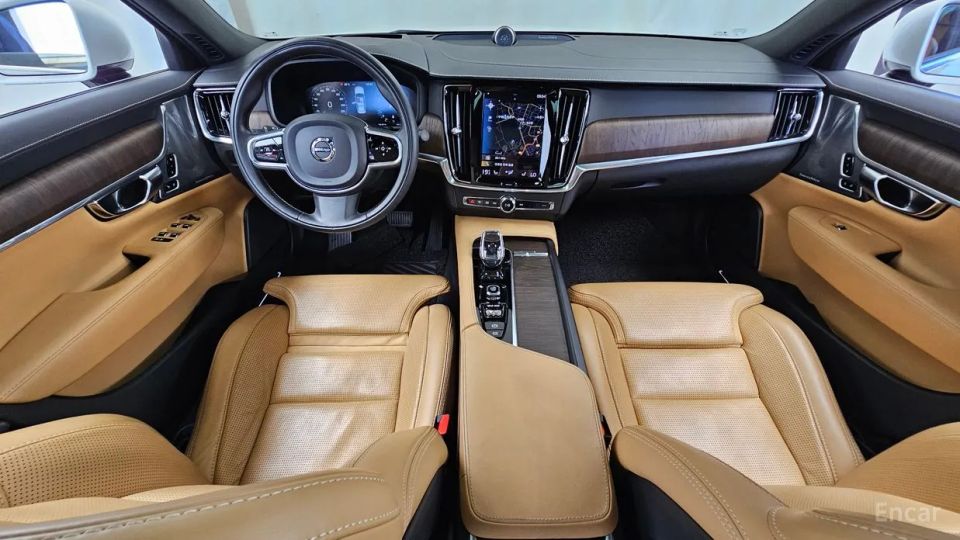 Volvo S90