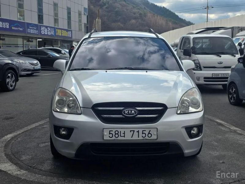 Kia Carens