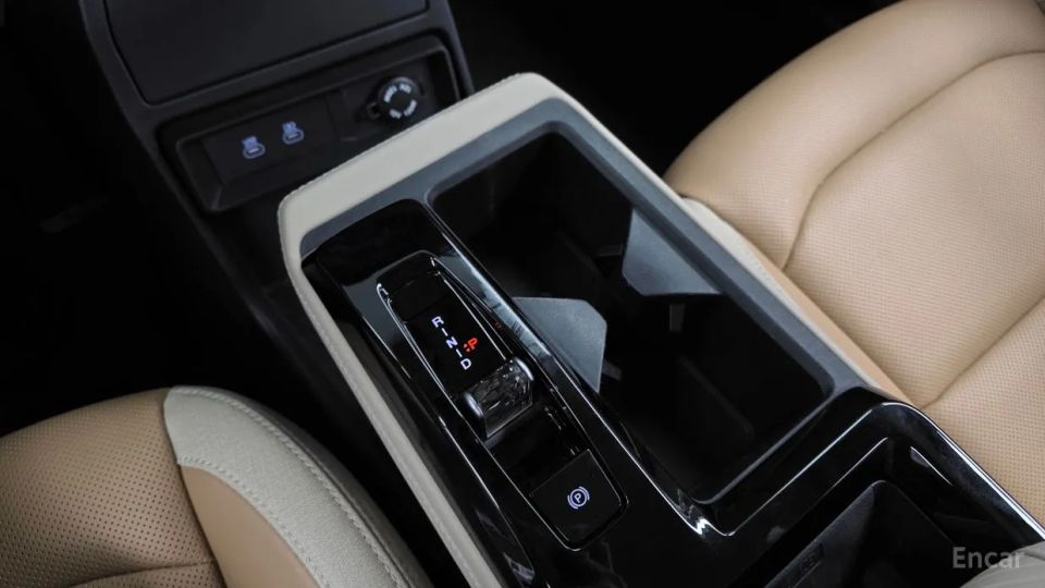 KG_Mobility_Ssangyong Actyon