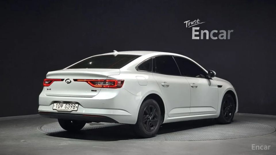 Renault-KoreaSamsung SM6