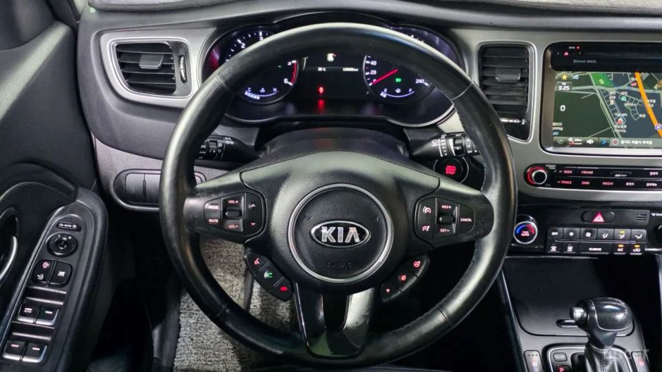 Kia Carens