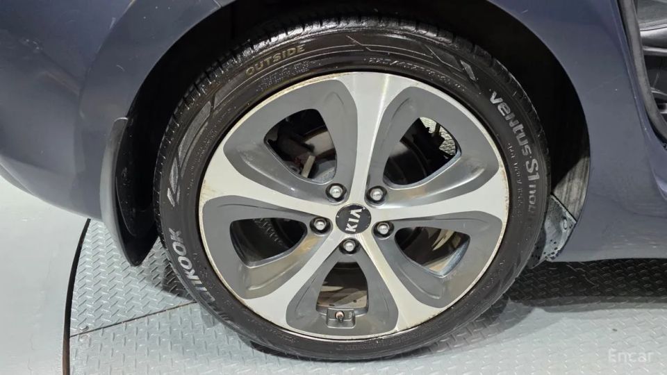 Kia Carens