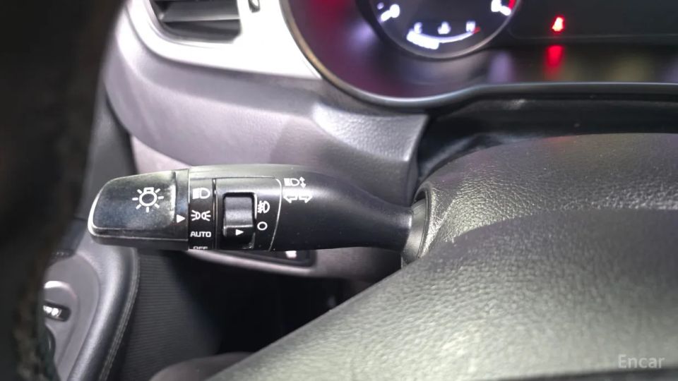 Kia Carens