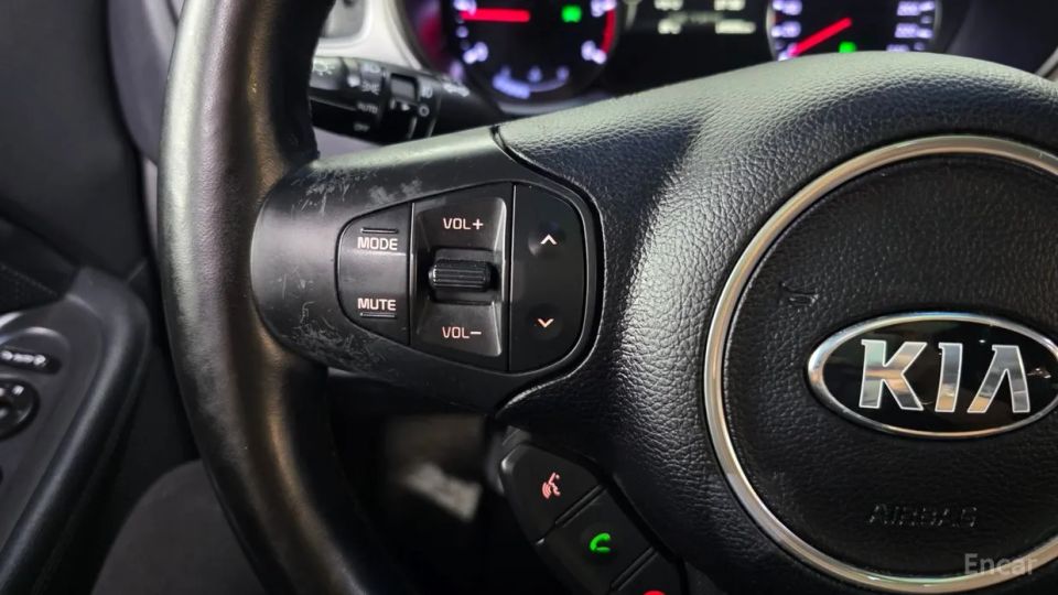 Kia Carens