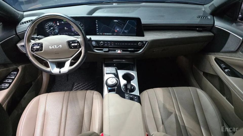 Kia K8