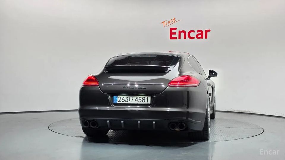 Porsche Panamera
