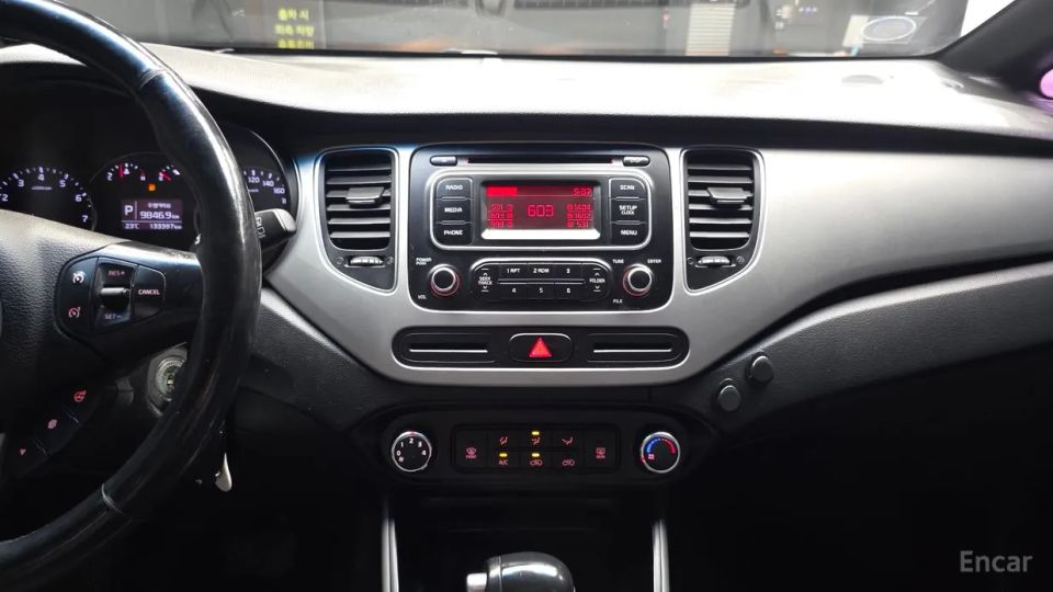 Kia Carens