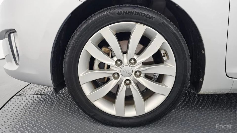 Kia Carens