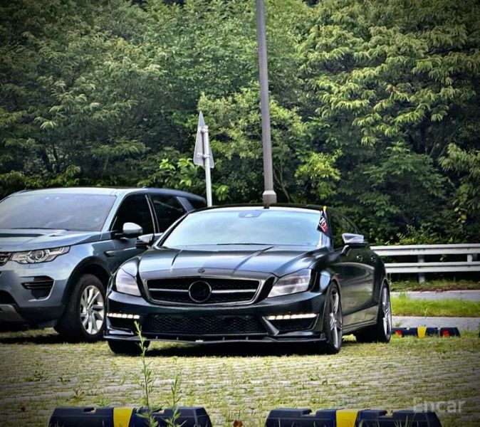 Mercedes-Benz CLS-Class