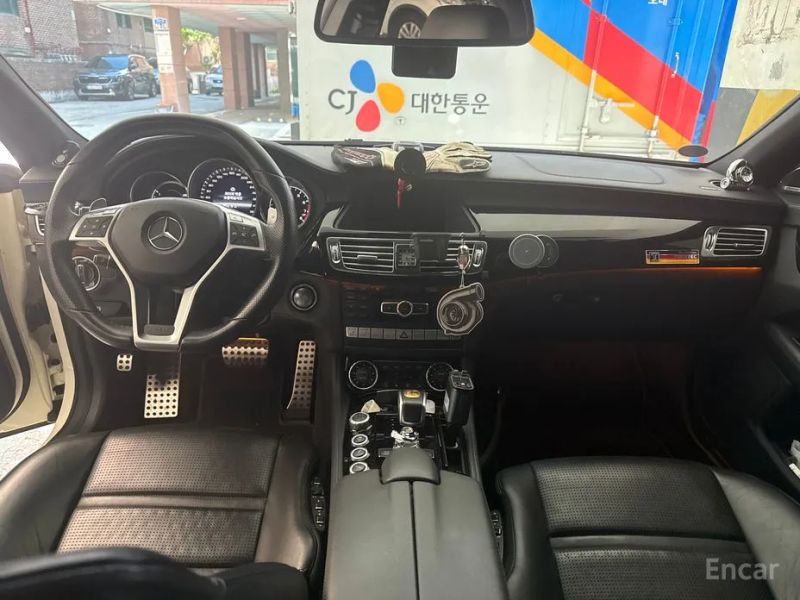 Mercedes-Benz CLS-Class
