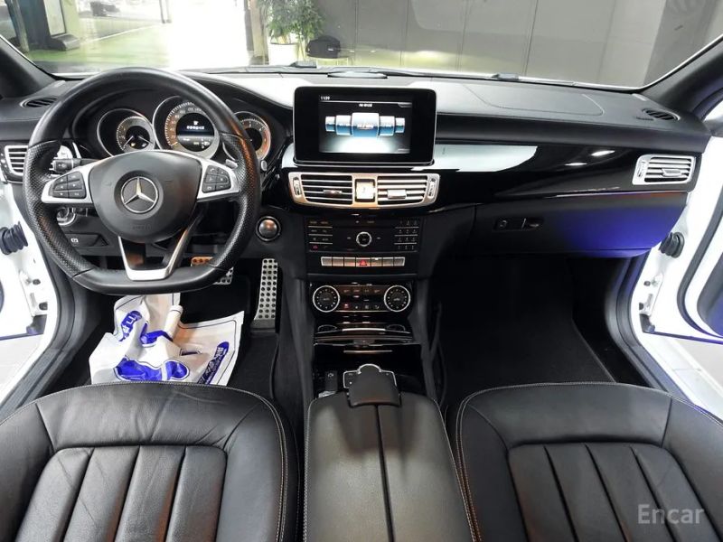 Mercedes-Benz CLS-Class