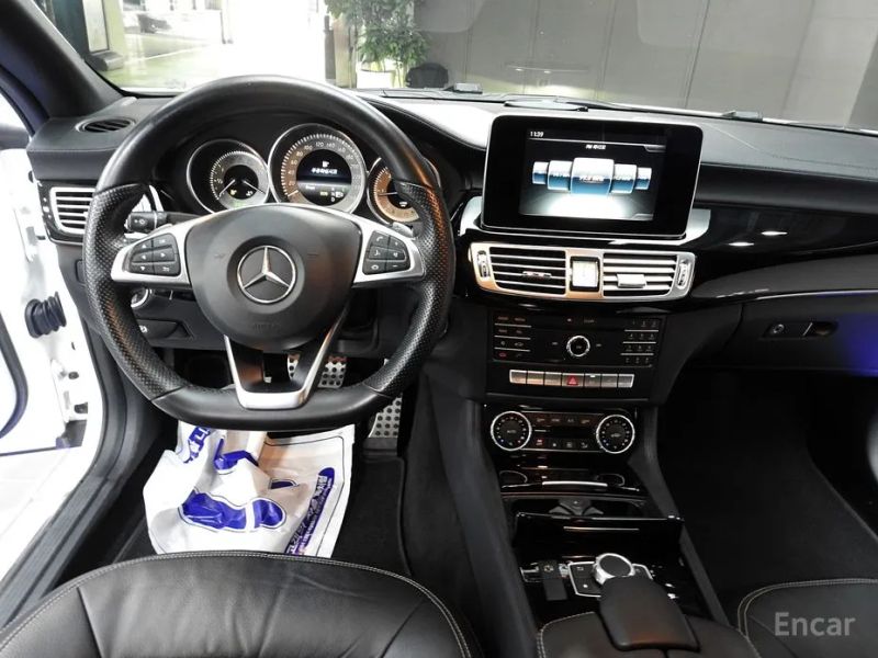 Mercedes-Benz CLS-Class