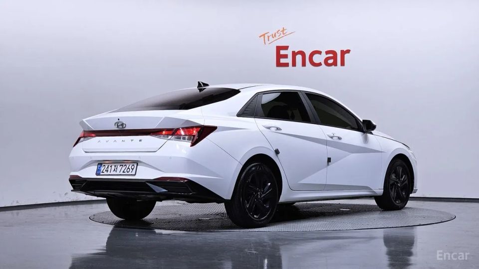 Hyundai AVANTE