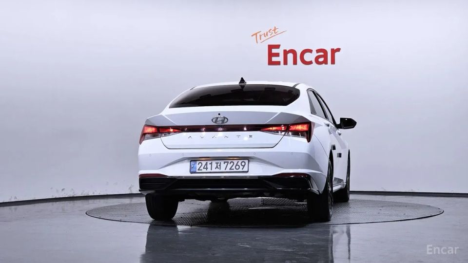 Hyundai AVANTE