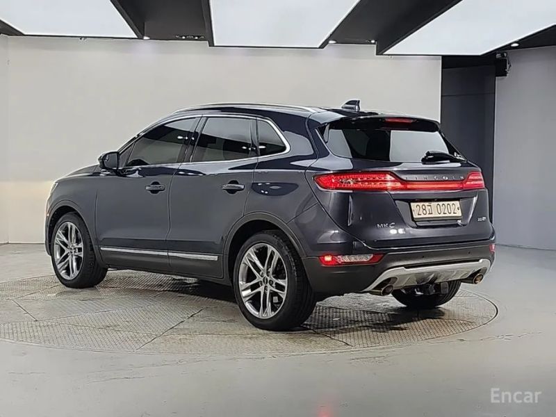 Lincoln MKC