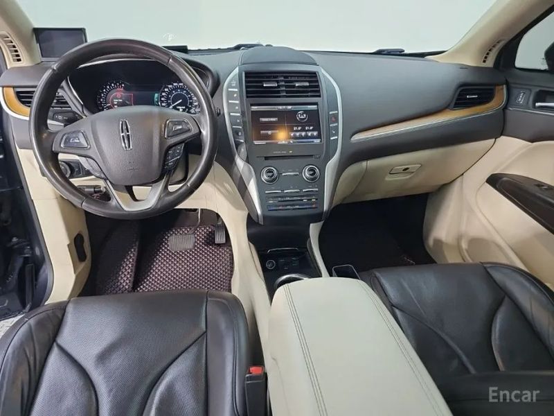 Lincoln MKC