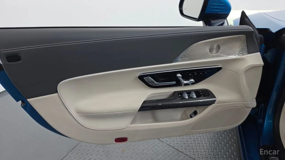 Mercedes-Benz SL-Class