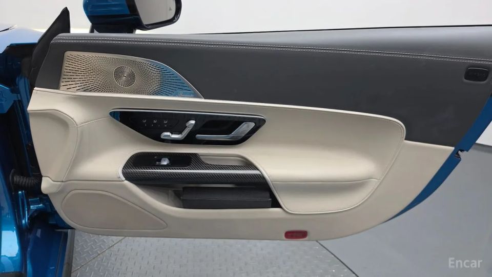 Mercedes-Benz SL-Class