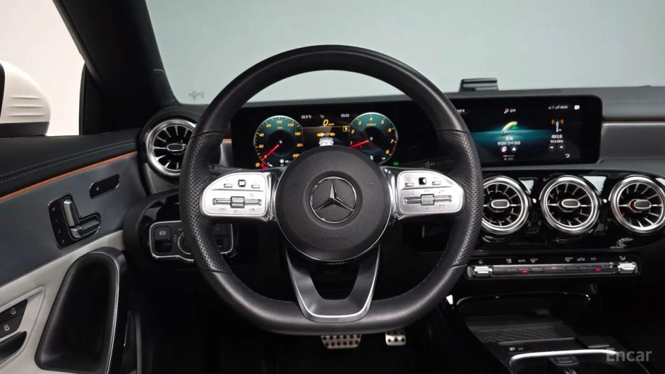 Mercedes-Benz CLA-Class