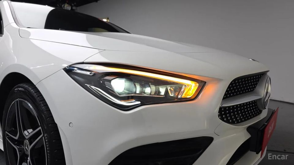 Mercedes-Benz CLA-Class