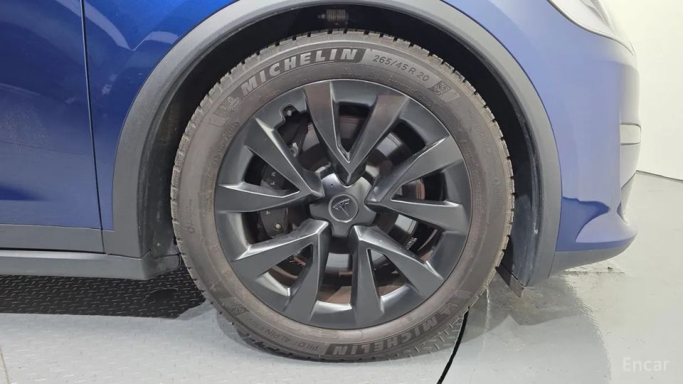 Tesla model-x