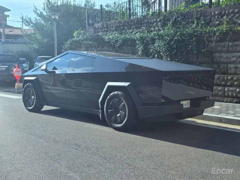 Tesla Cybertruck