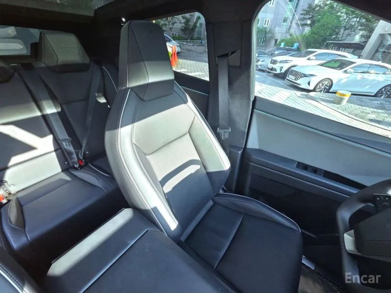 Tesla Cybertruck
