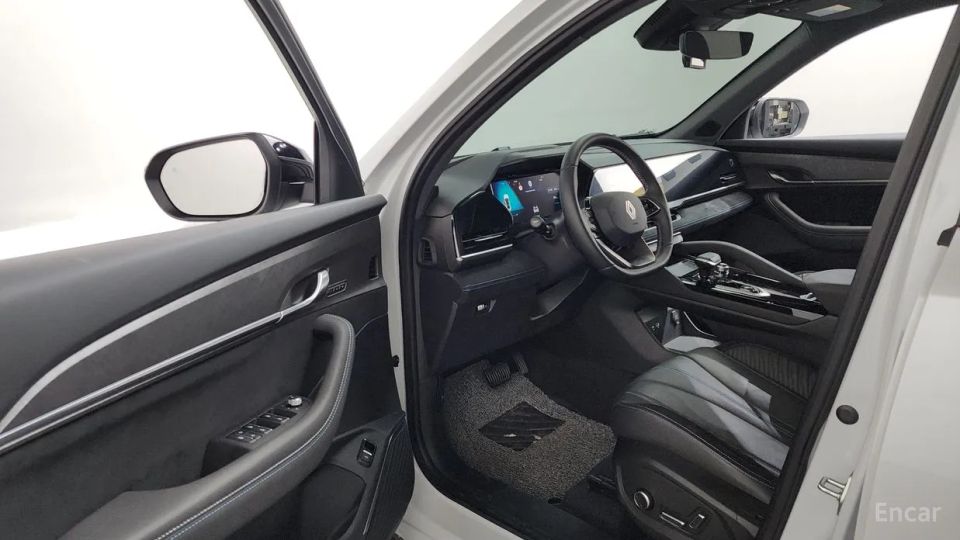 Renault-KoreaSamsung Grand Koleos