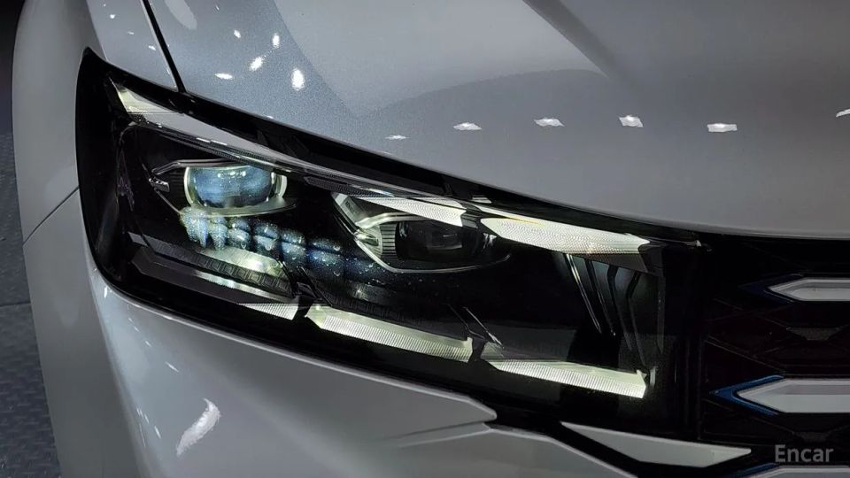 Renault-KoreaSamsung Grand Koleos