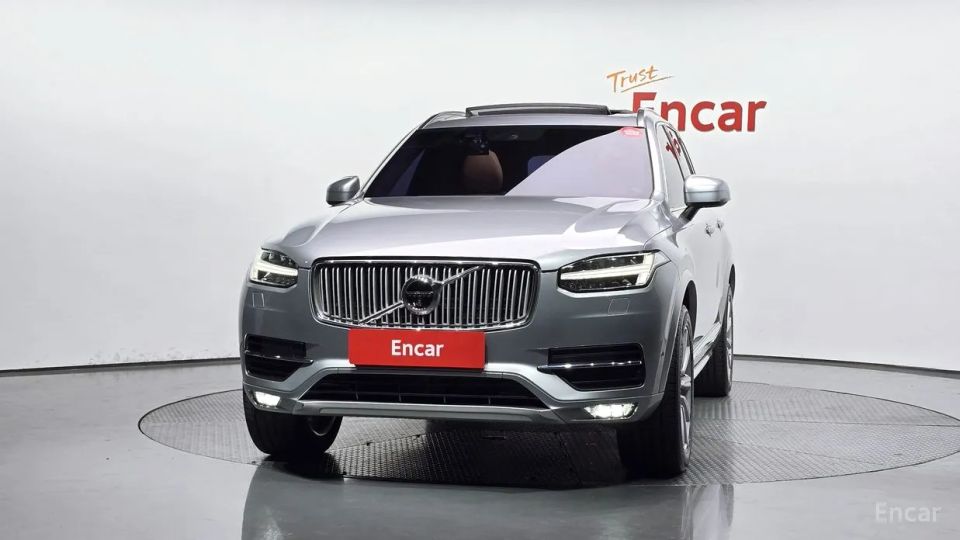 Volvo XC90