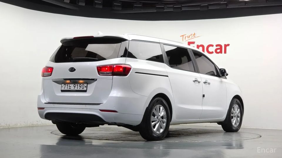 Kia Canival