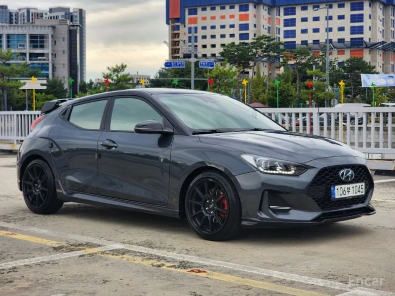 Hyundai Veloster