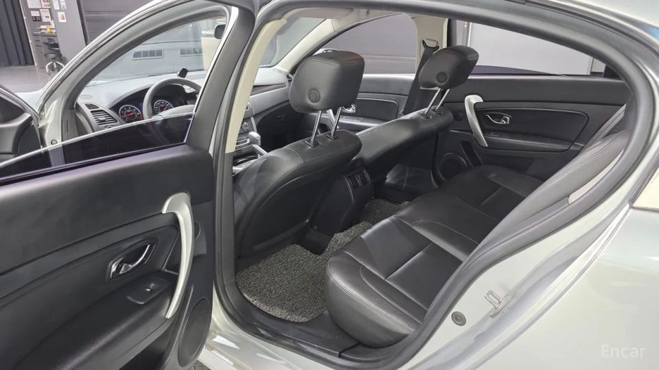 Renault-KoreaSamsung SM5