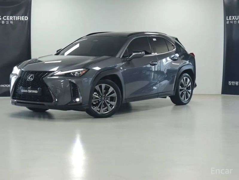 Lexus UX