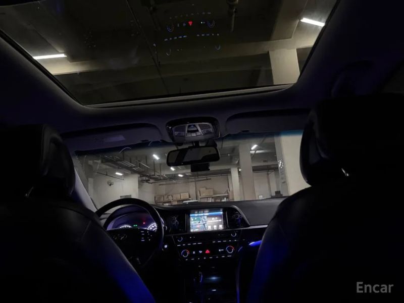 Hyundai Aslan