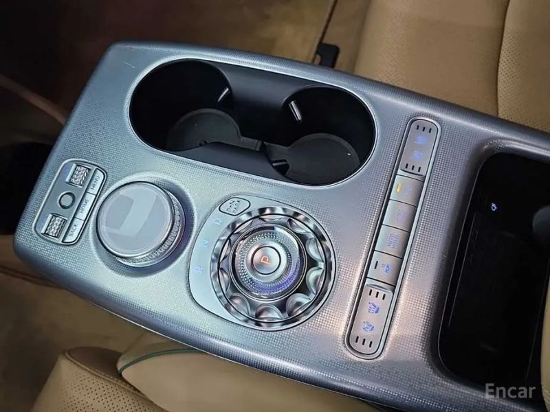 Genesis GV60