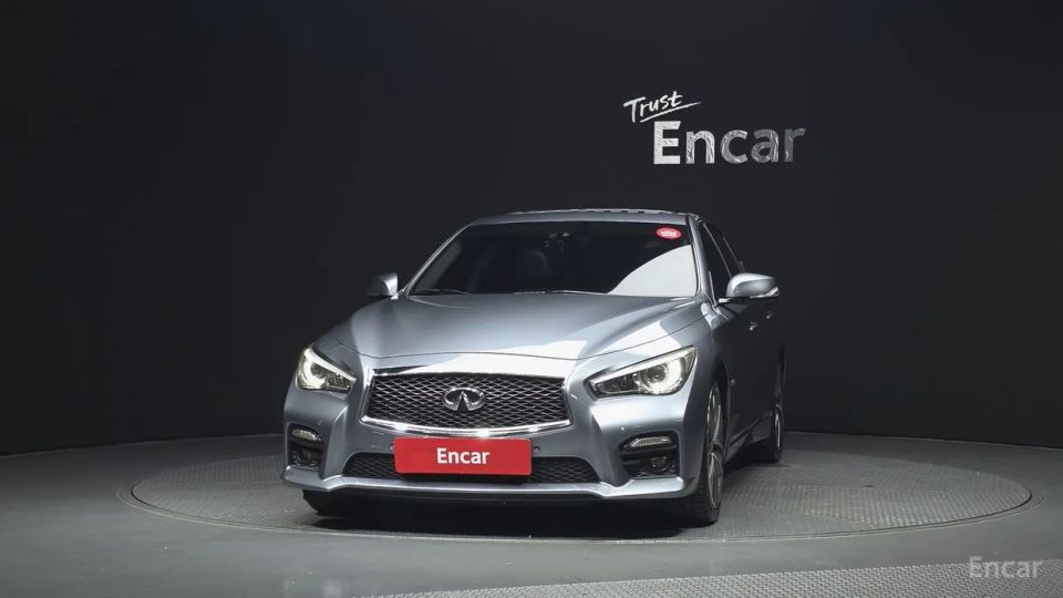 Infiniti Q50