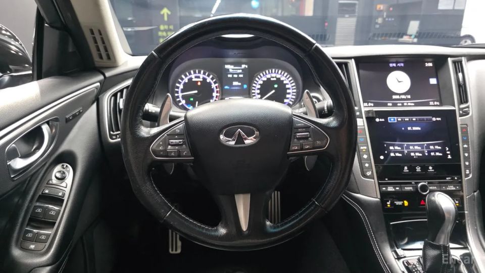 Infiniti Q50