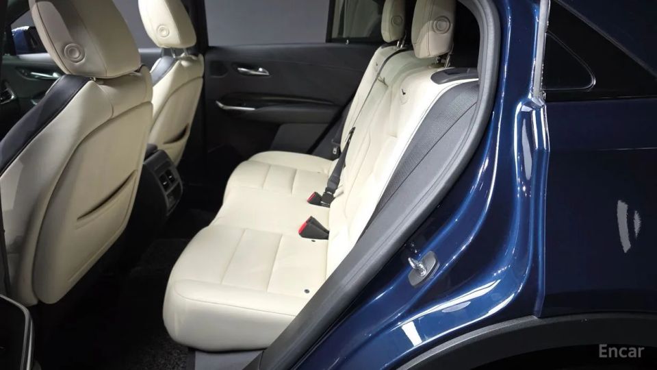 Cadillac XT4