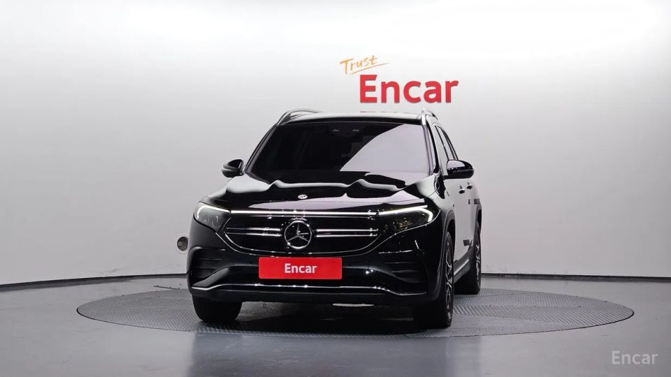 Mercedes-Benz EQB