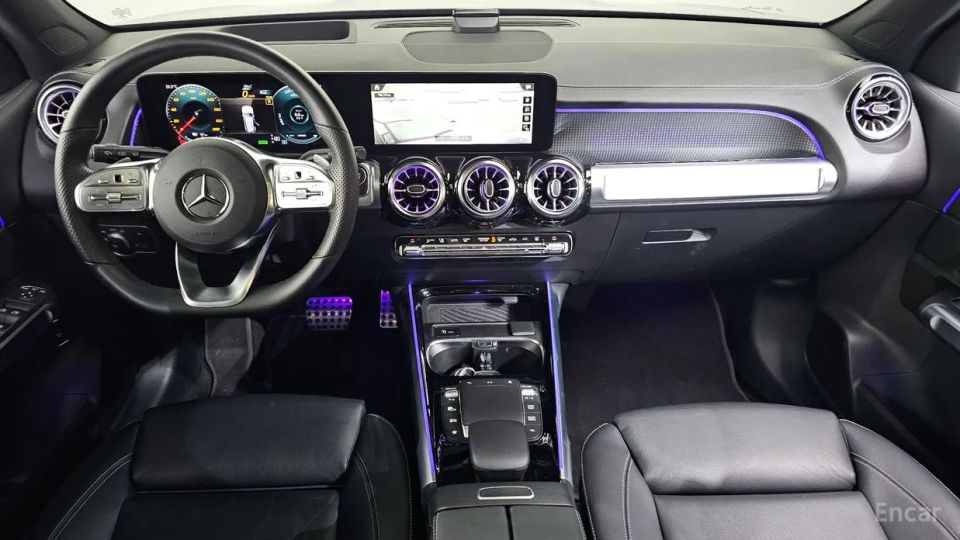 Mercedes-Benz EQB