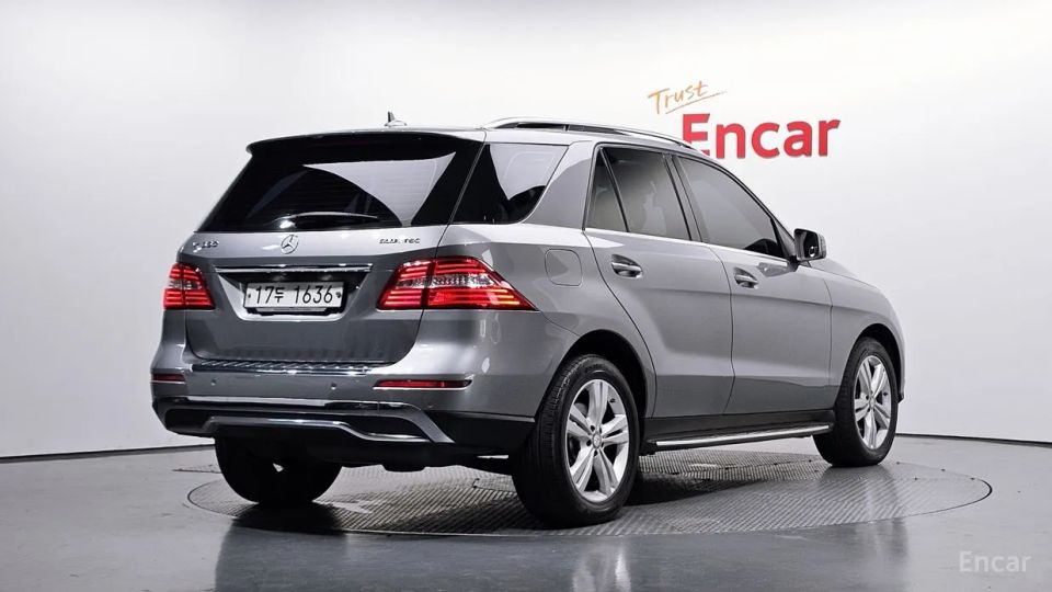Mercedes-Benz M-class