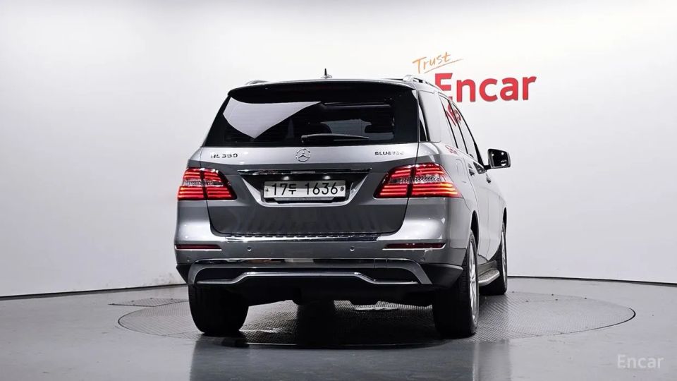 Mercedes-Benz M-class