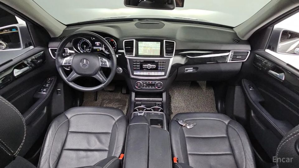 Mercedes-Benz M-class
