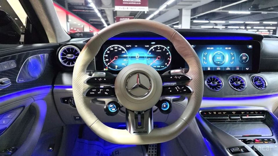 Mercedes-Benz AMG GT