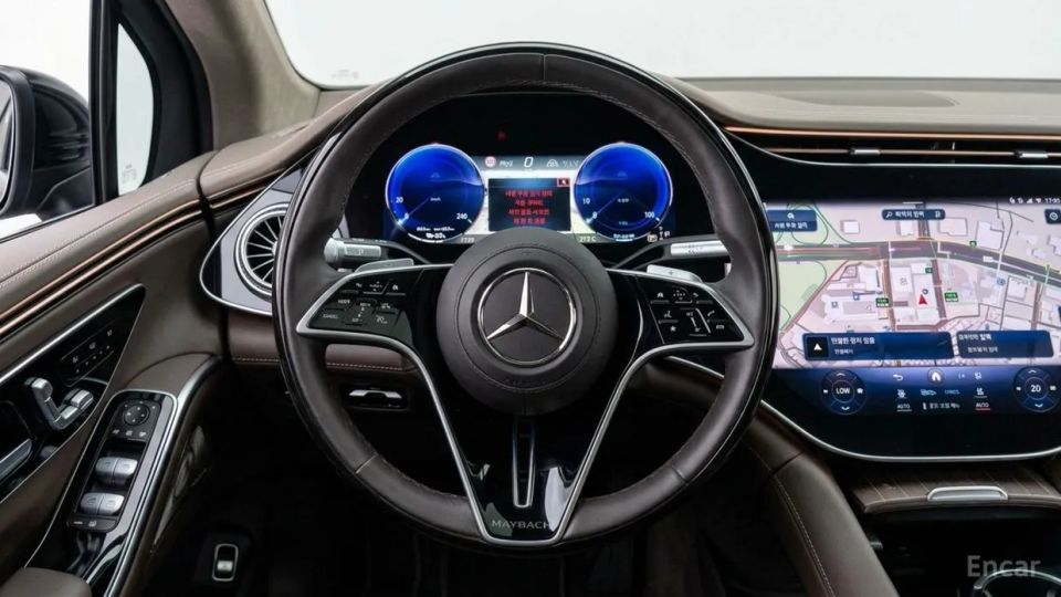Mercedes-Benz EQS