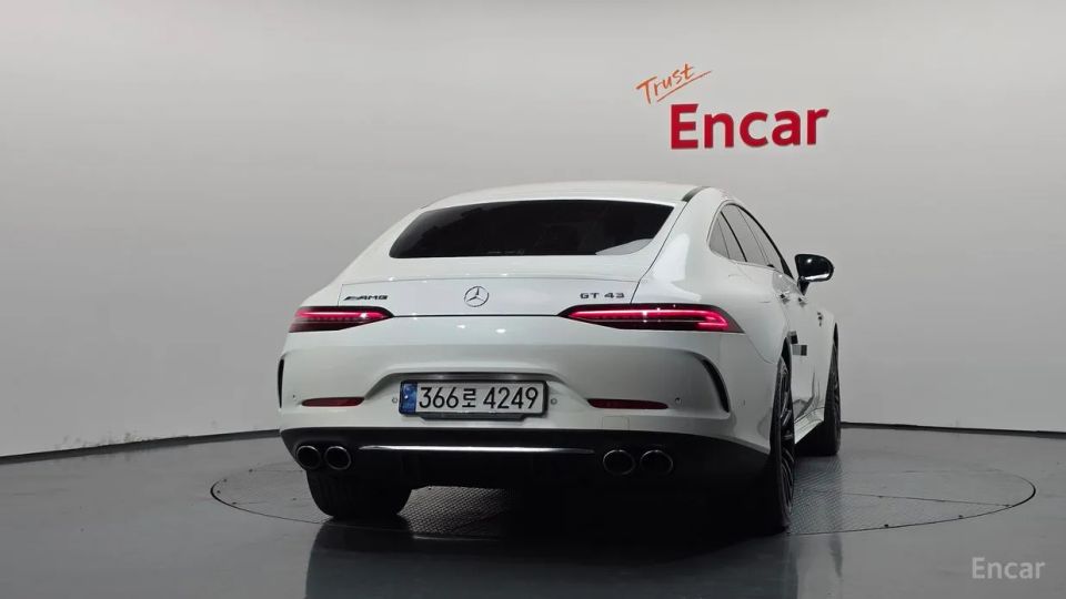 Mercedes-Benz AMG GT