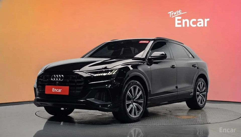 Audi Q8