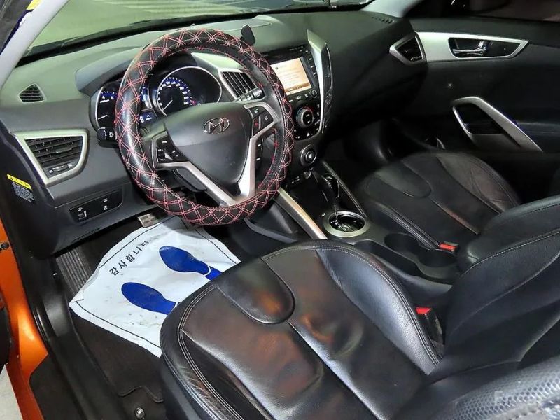 Hyundai Veloster